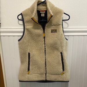 L.L. Bean Cream Fleece Vest